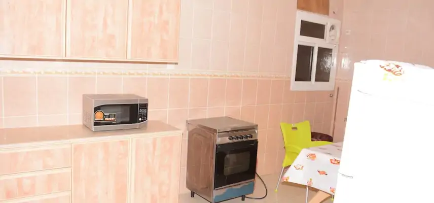 Al Eairy Furnished apt Al Madinah 1 image